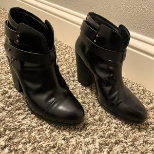 rag & bone Harrow bootie size 38